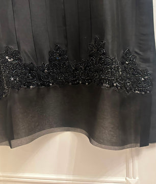 Kaftan in Raw Silk With Sequins Laces